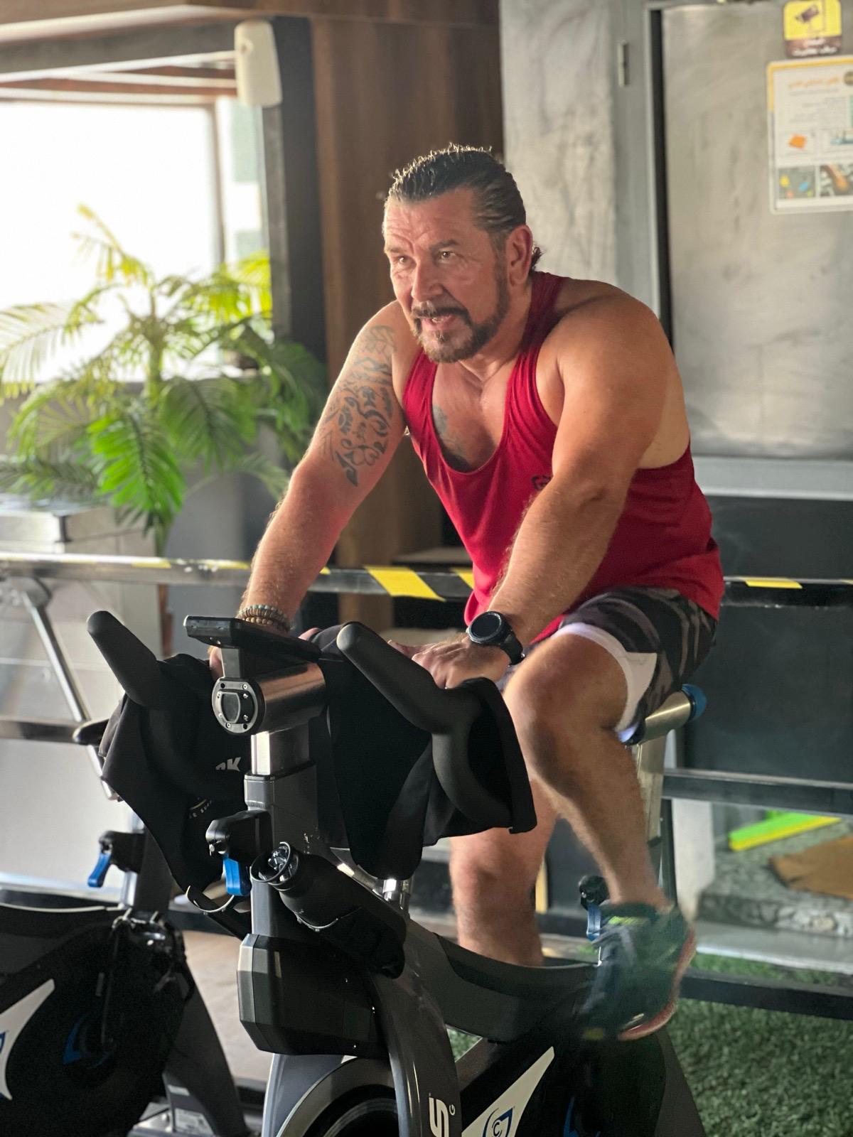 Guy Oussama — Consultant Bien-être & Performance